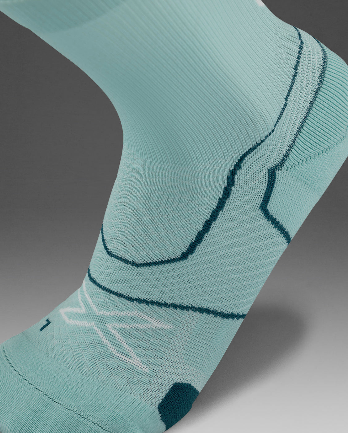 2xu-vectr-cushion-crew-socks-calze-running-cushion image 2