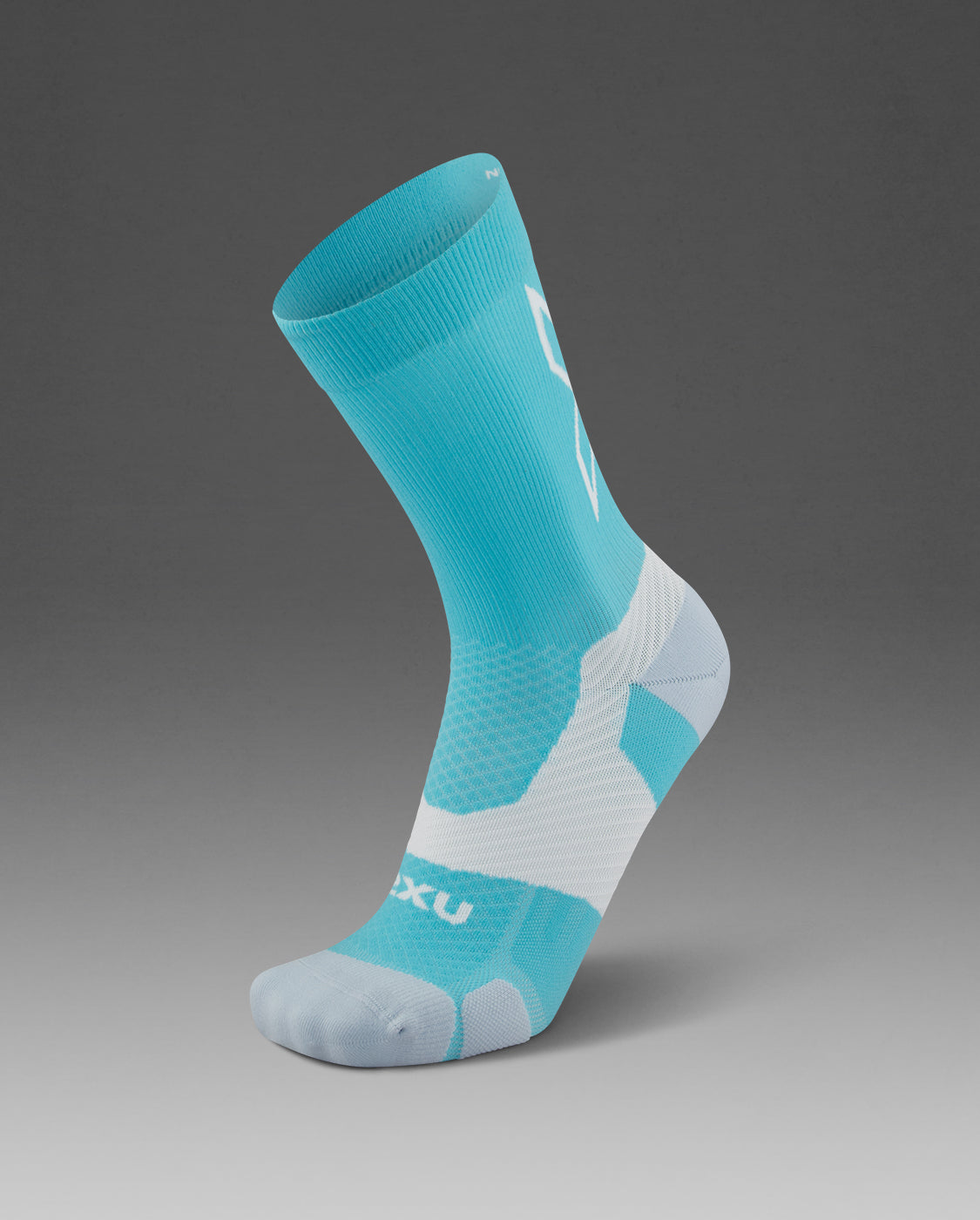 2xu-vectr-light-cushion-crew-calze-running-azzurro-chiaro image 1