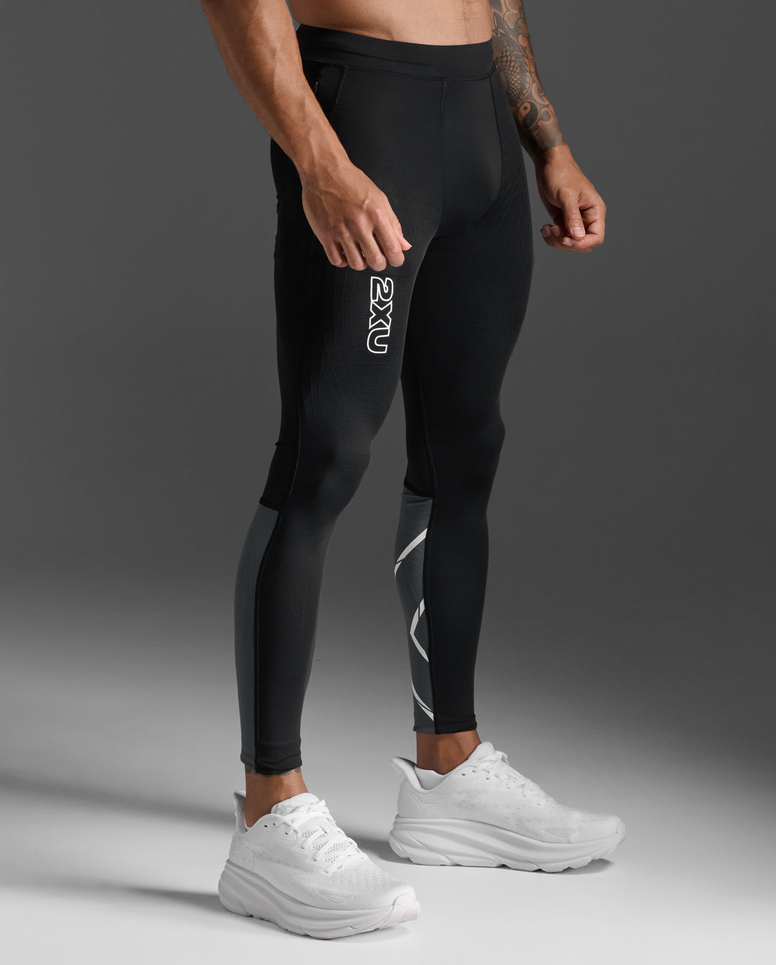 2xu-light-speed-react-compression-tights-leggings-running-neri image 2