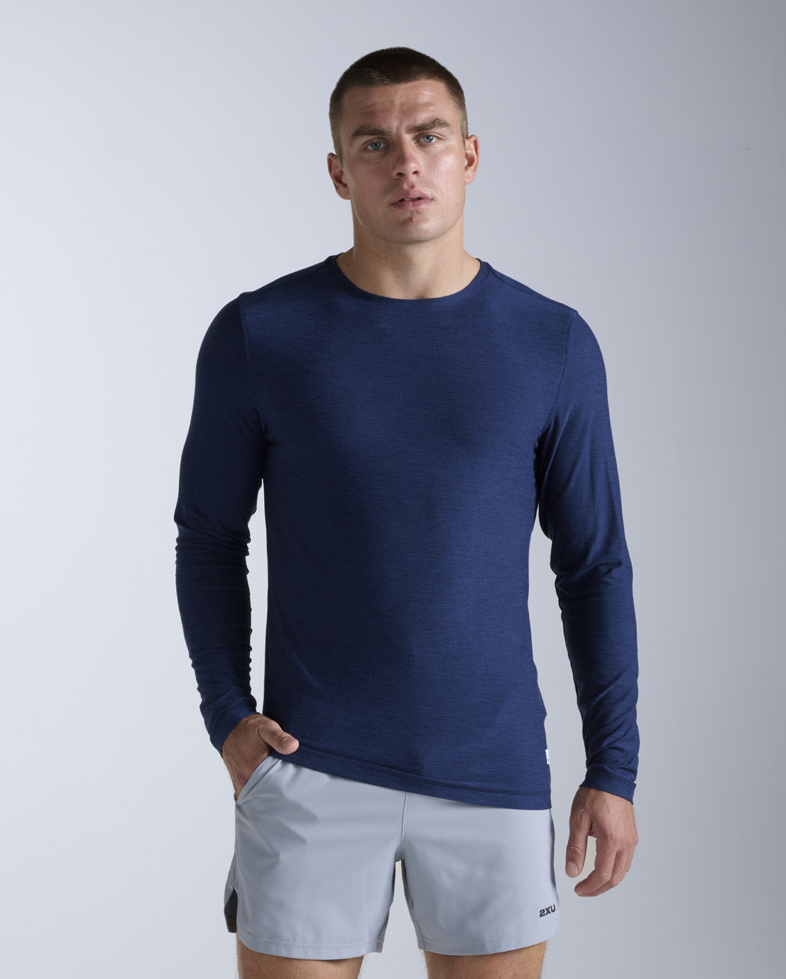 2xu-signature-long-sleeve-maglia-manica-lunga-training-uomo-blu image 1
