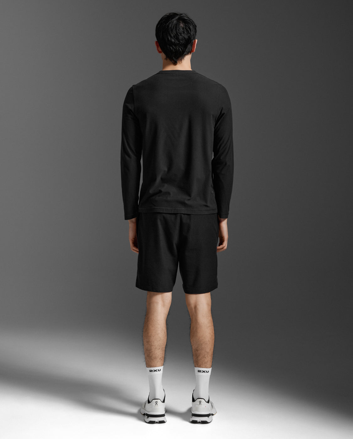 2xu-signature-soft-jersey-maglia-training-manica-lunga-uomo-regular-fit image 7