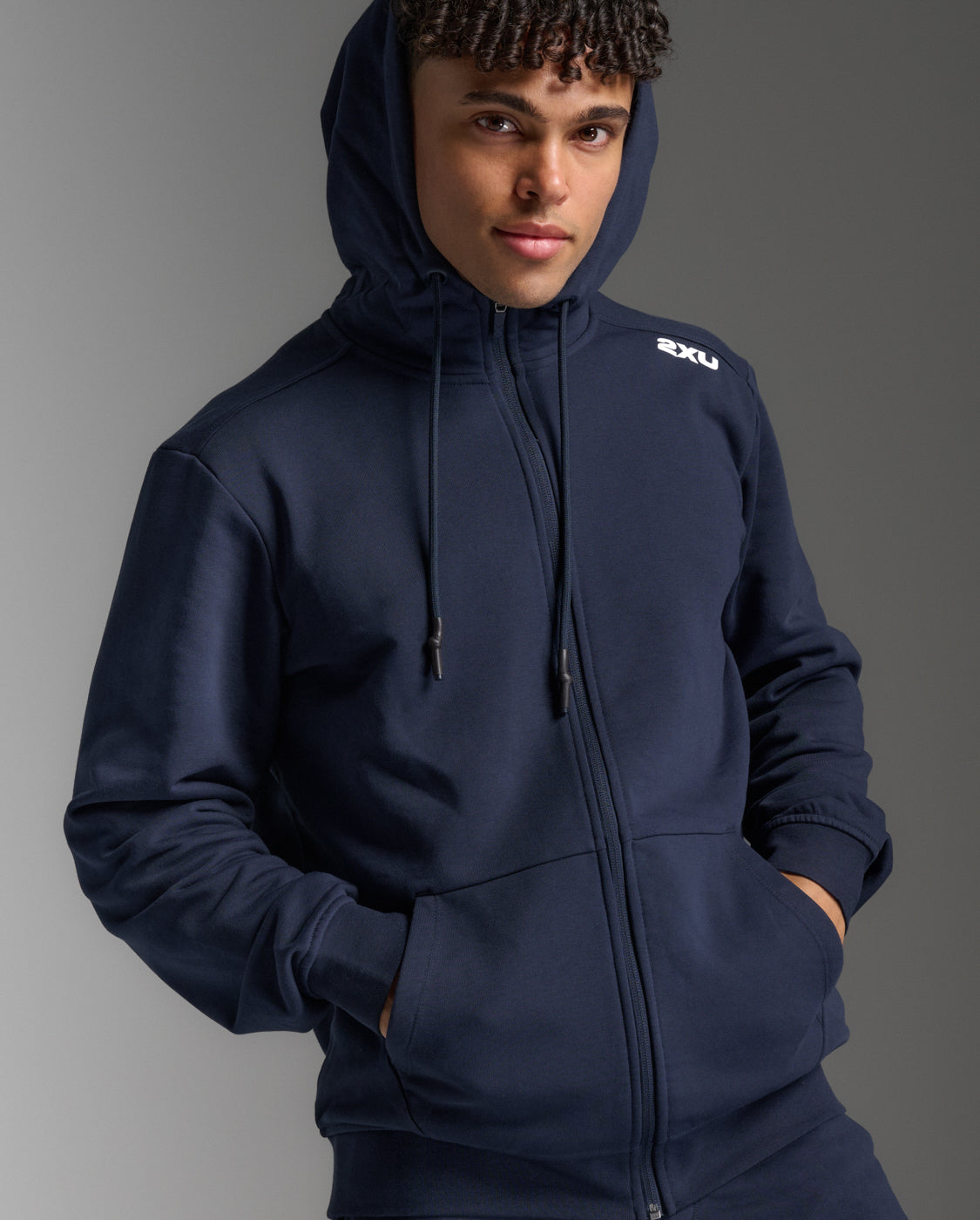 2xu-aspire-felpa-full-zip-hoodie-uomo-blu-navy image 1