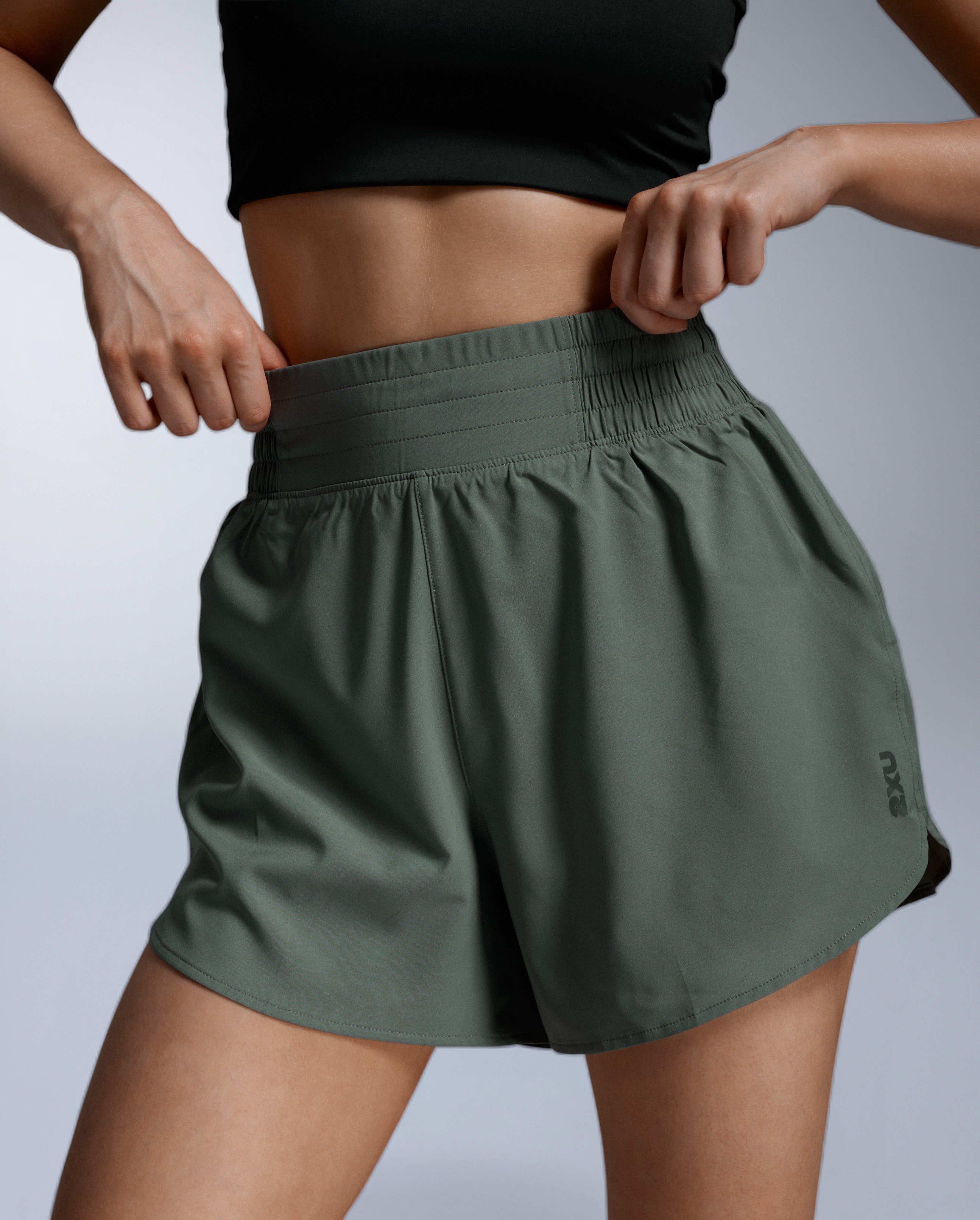 2xu-aero-hi-rise-4-inch-shorts-shorts-running-donna-verdi image 7