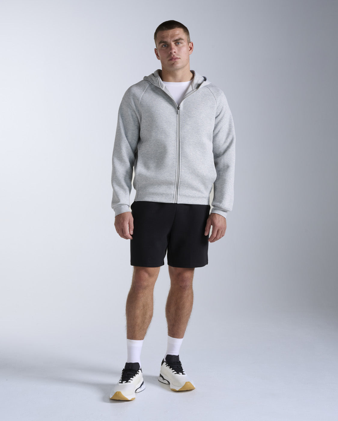 2xu-commute-smooth-spacer-felpa-full-zip-uomo image 4
