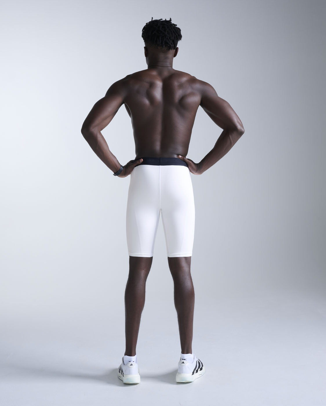 2xu-base-layer-compression-shorts-pantaloncini-compressione-bianchi image 8