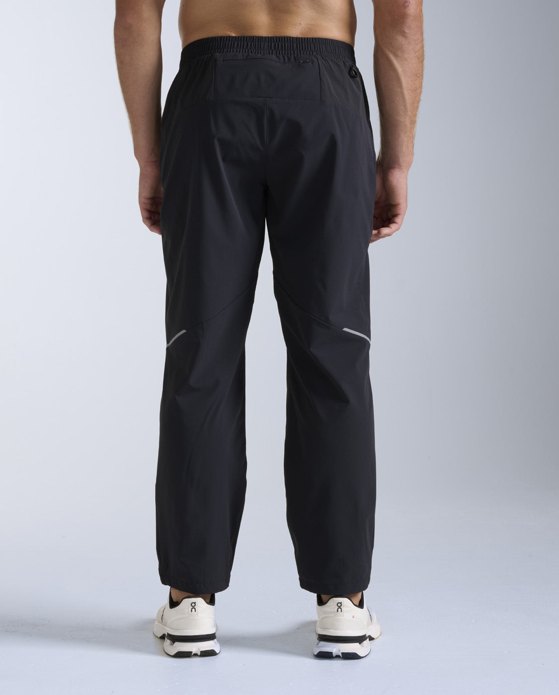2xu-aero-trail-jogger-uomo image 3
