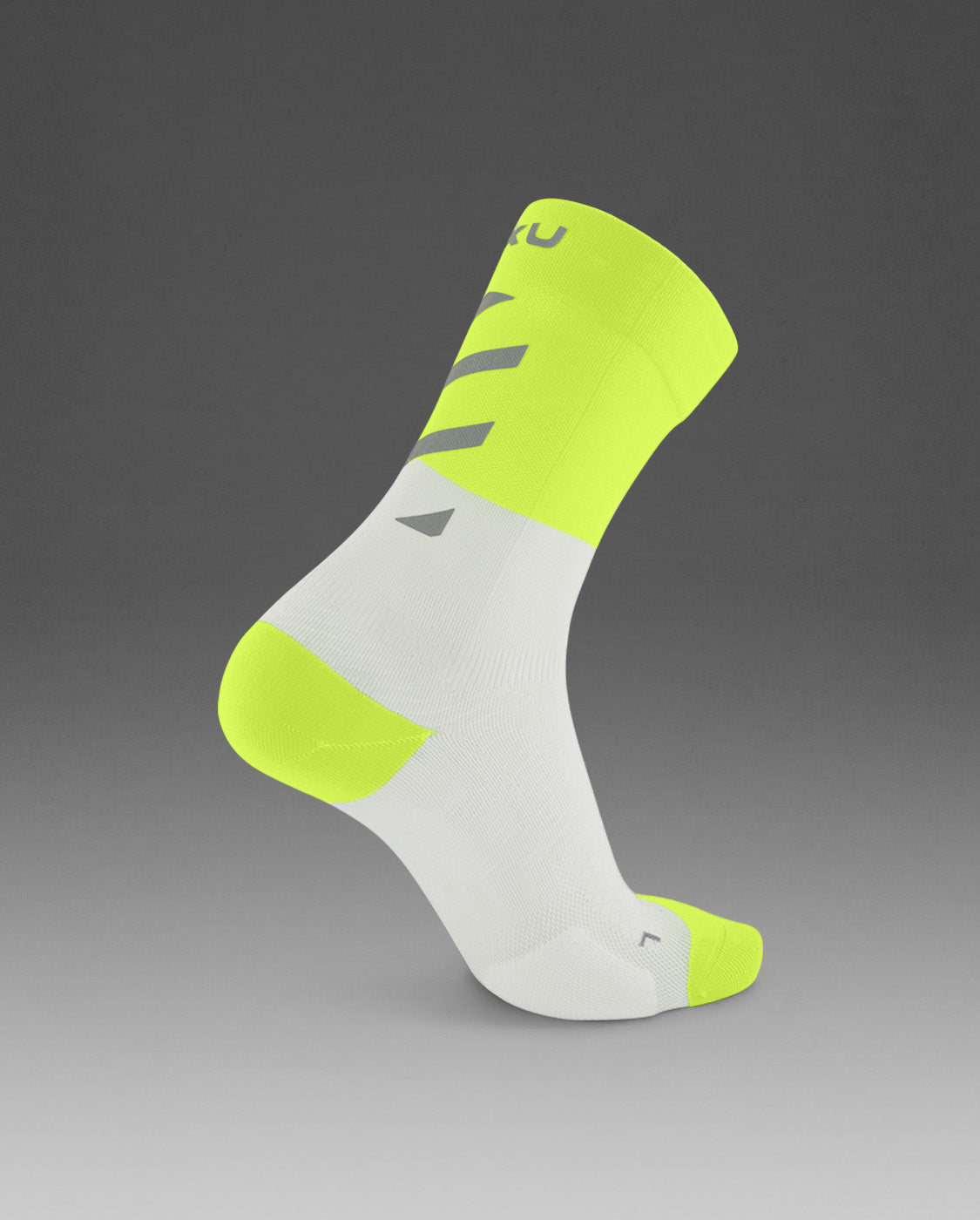 2xu-vectr-calze-running-crew-riflettenti-con-supporto-arco-verde-bianco image 3