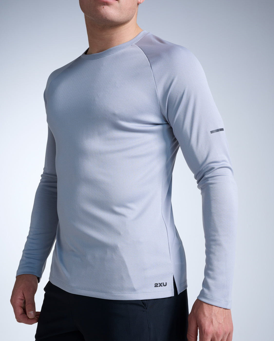 2xu-aero-long-sleeve-maglia-running-manica-lunga-grigio image 2