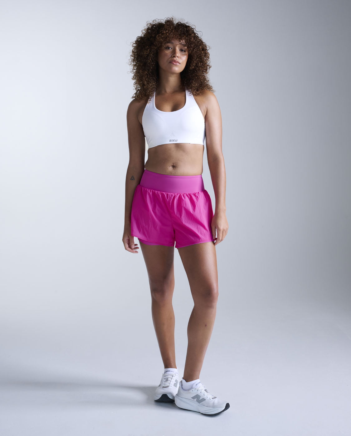 2xu-aero-hi-rise-2-in-1-3-inch-shorts-short-running-rosa image 4