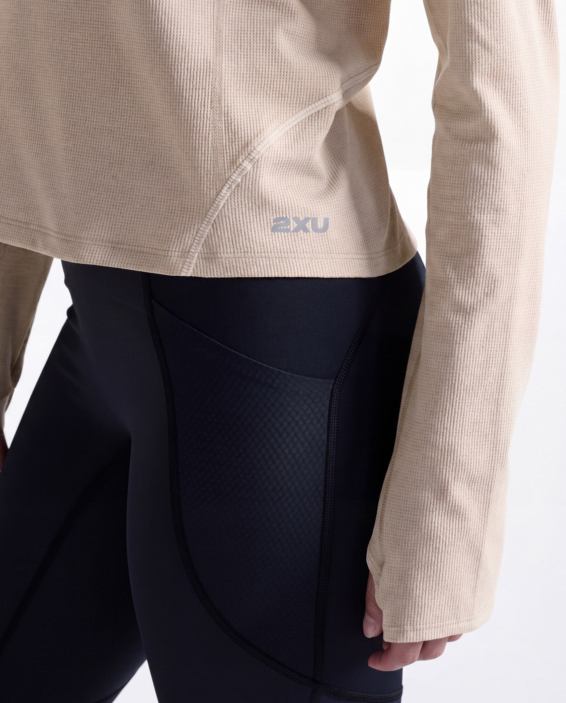 2xu-aero-trail-1-2-zip-donna-beige image 7