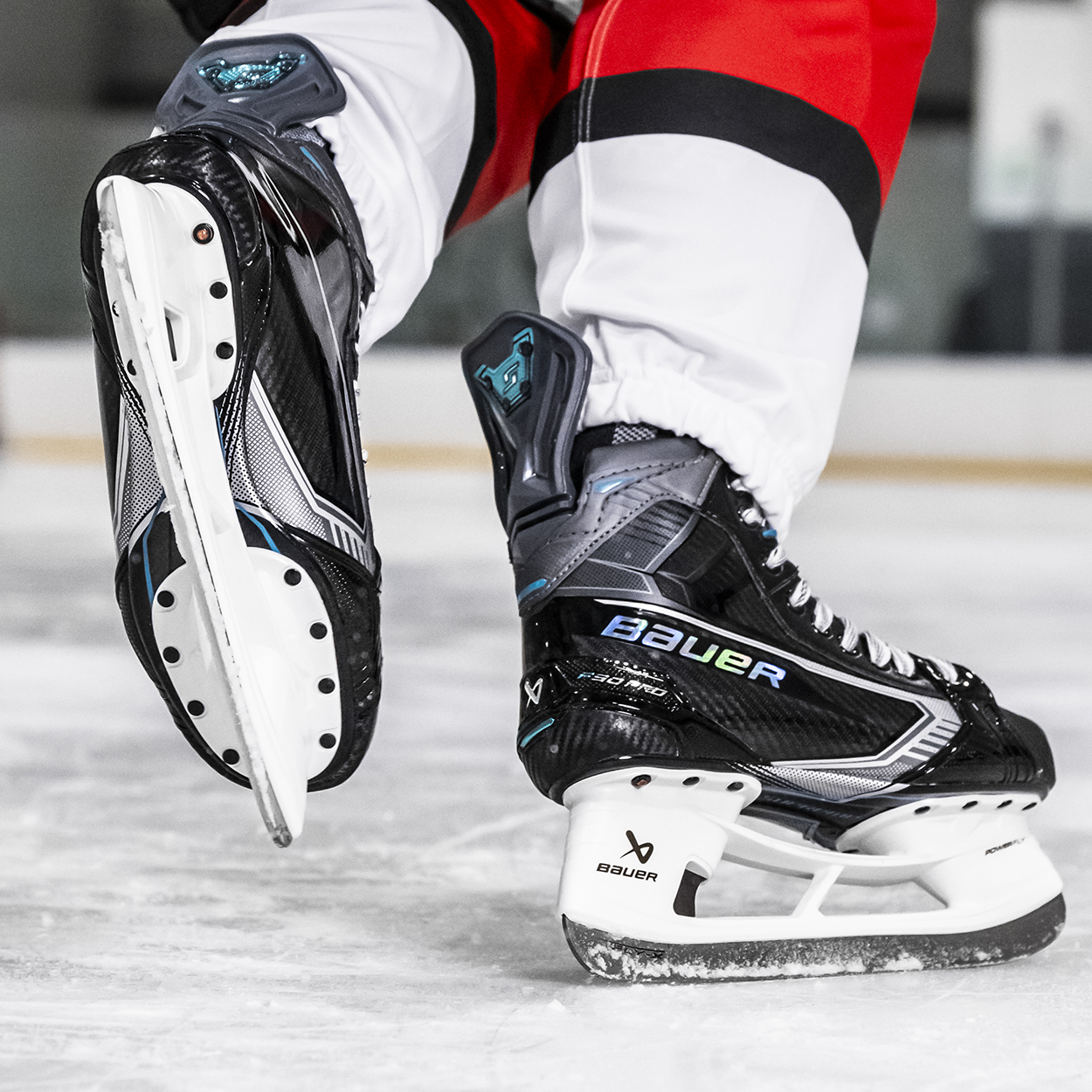 bauer-supreme-f50-pro-pattini-hockey-senior image 3