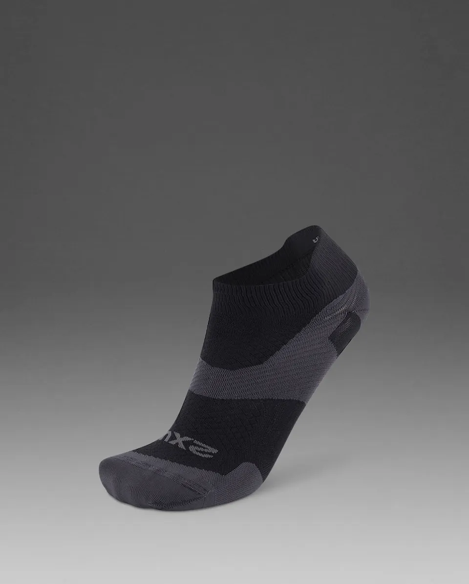 2xu-vectr-ultralight-1-4-crew-compression-socks-nere image 1