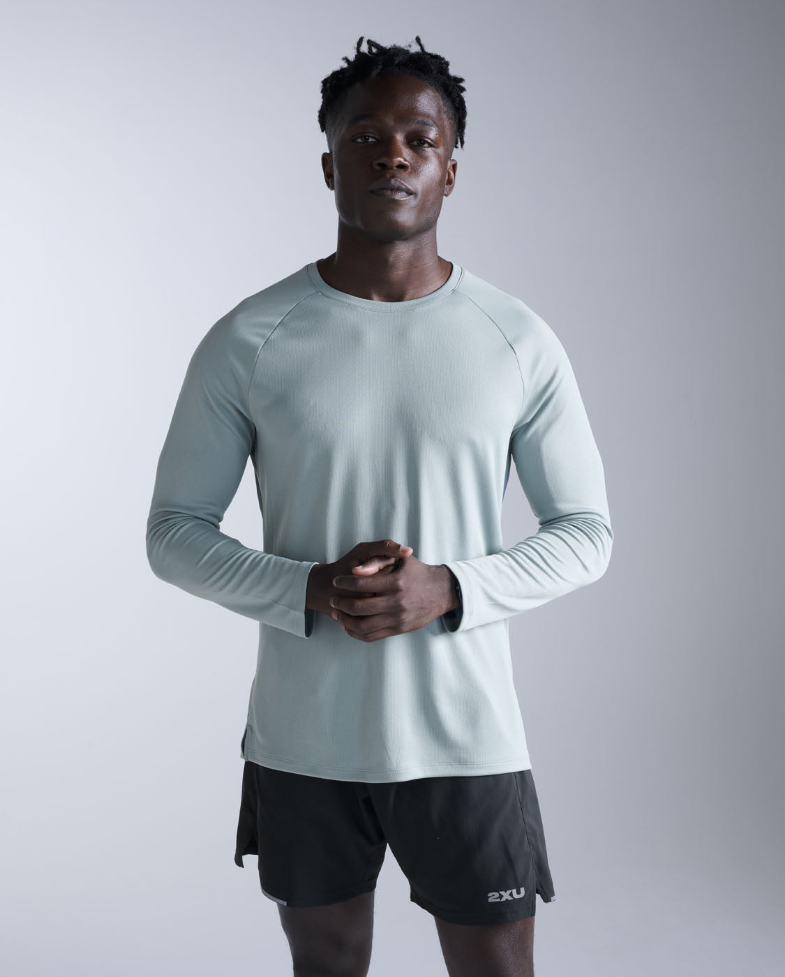 2xu-aero-long-sleeve-uomo-maglia-running-manica-lunga-blu image 1