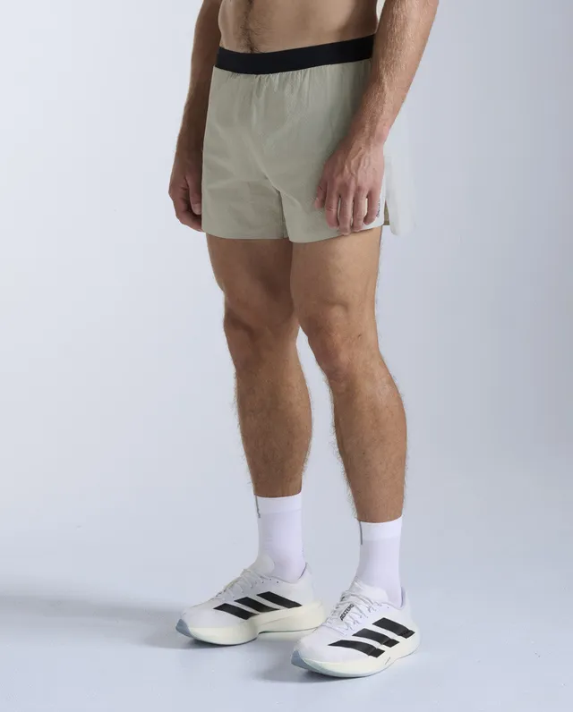 2xu-light-speed-stash-5-inch-short-pantaloncini-running-uomo image 1