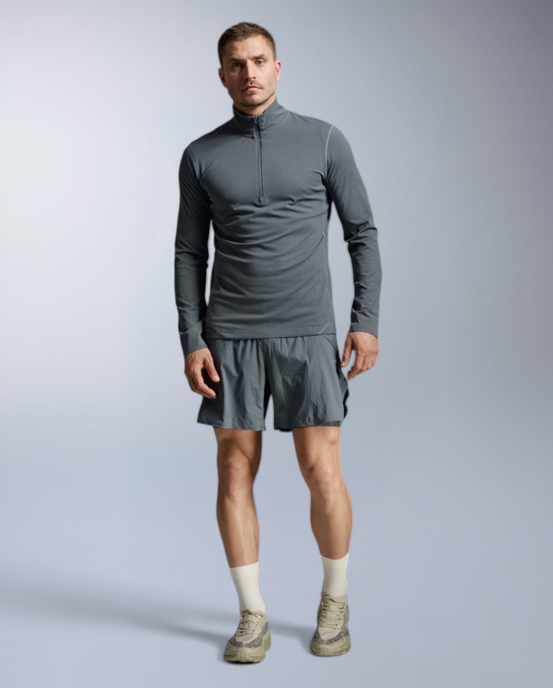 2xu-aero-trail-1-2-zip-maglia-running-uomo-grigia-manica-lunga image 4