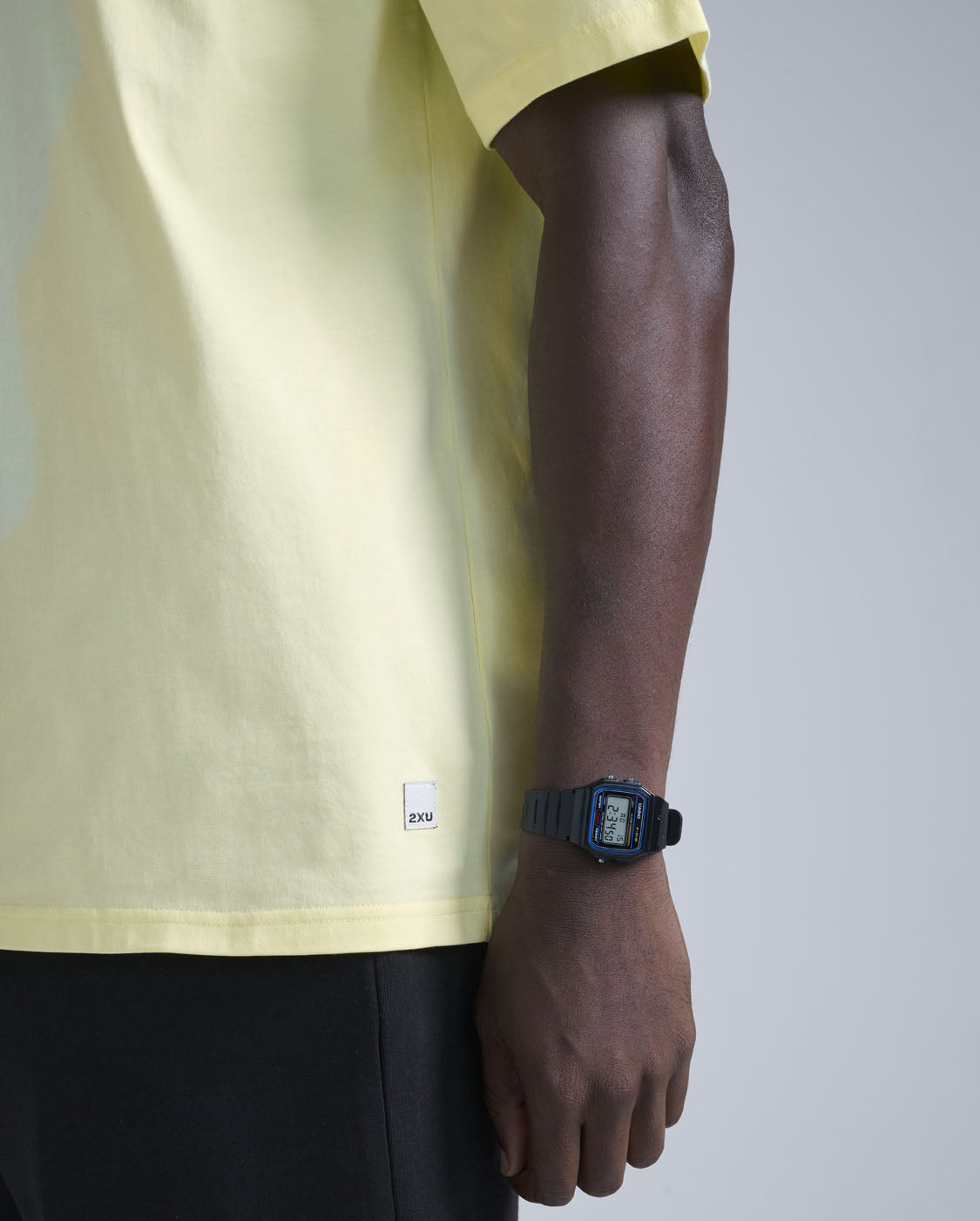 2xu-ez-oversized-organic-cotton-tee-t-shirt-uomo-gialla image 4