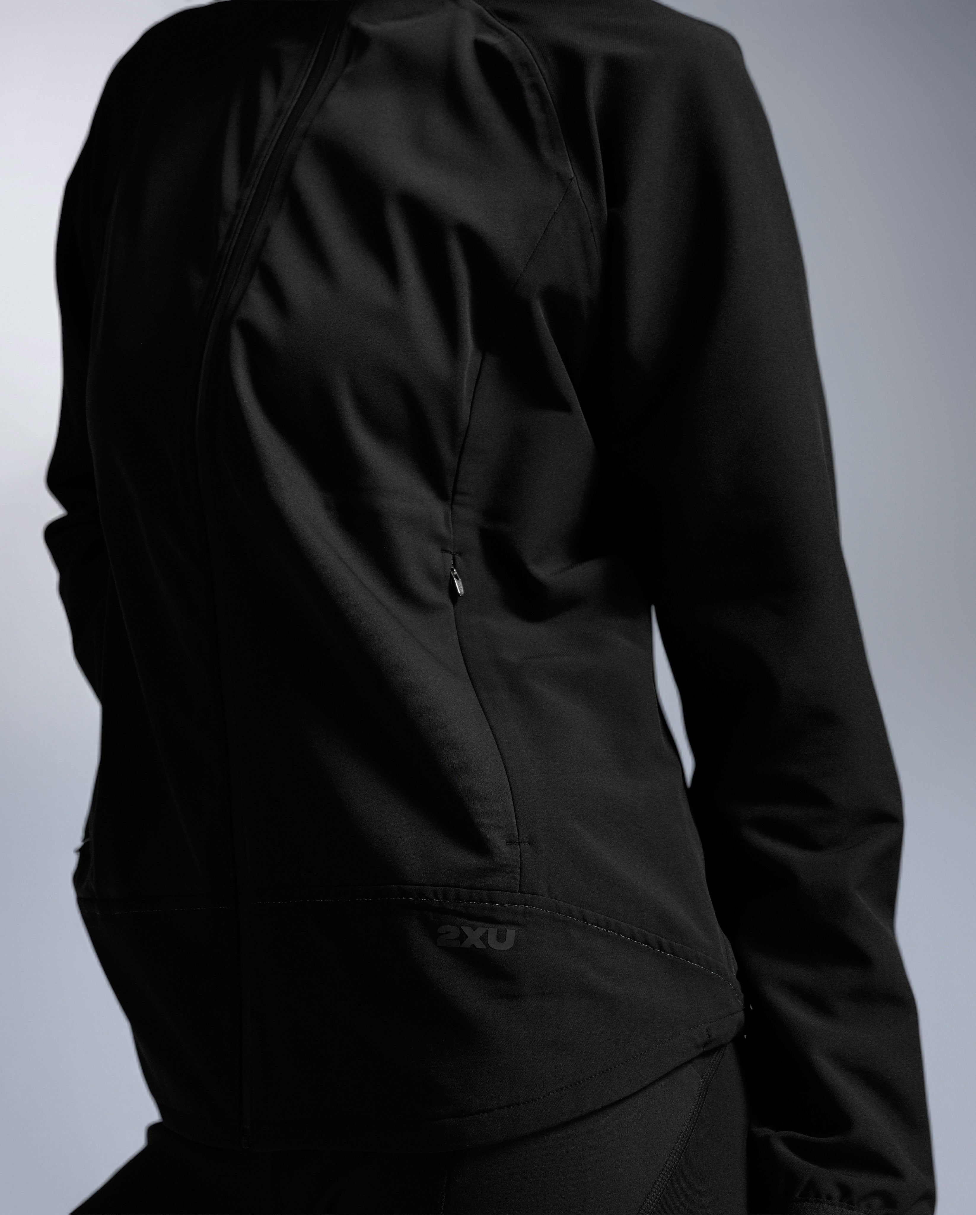 2xu-ignition-shield-soft-shell-jacket-donna-giacca-running-impermeabile image 2