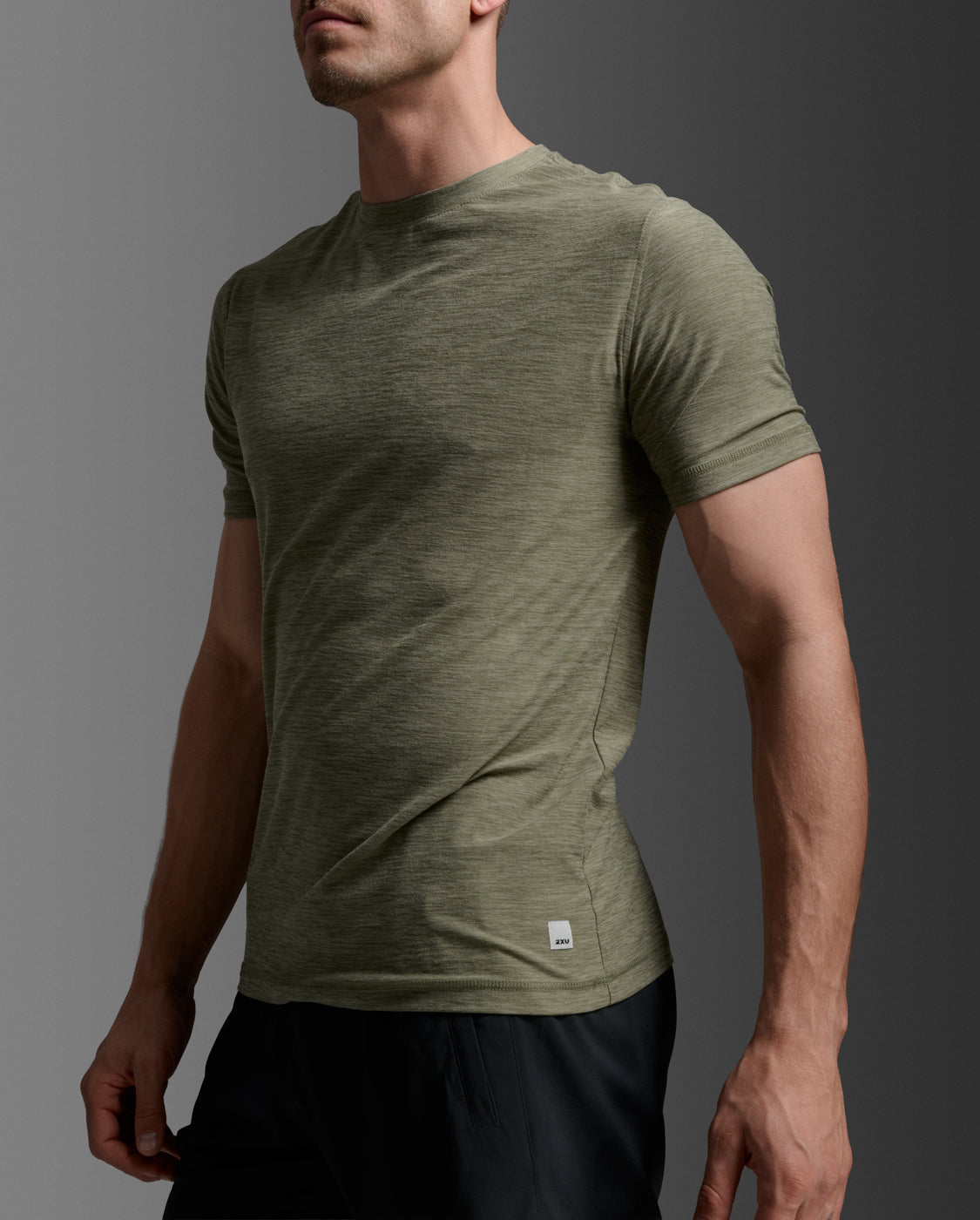 2xu-signature-soft-jersey-tee-maglietta-training-regular-verde image 5