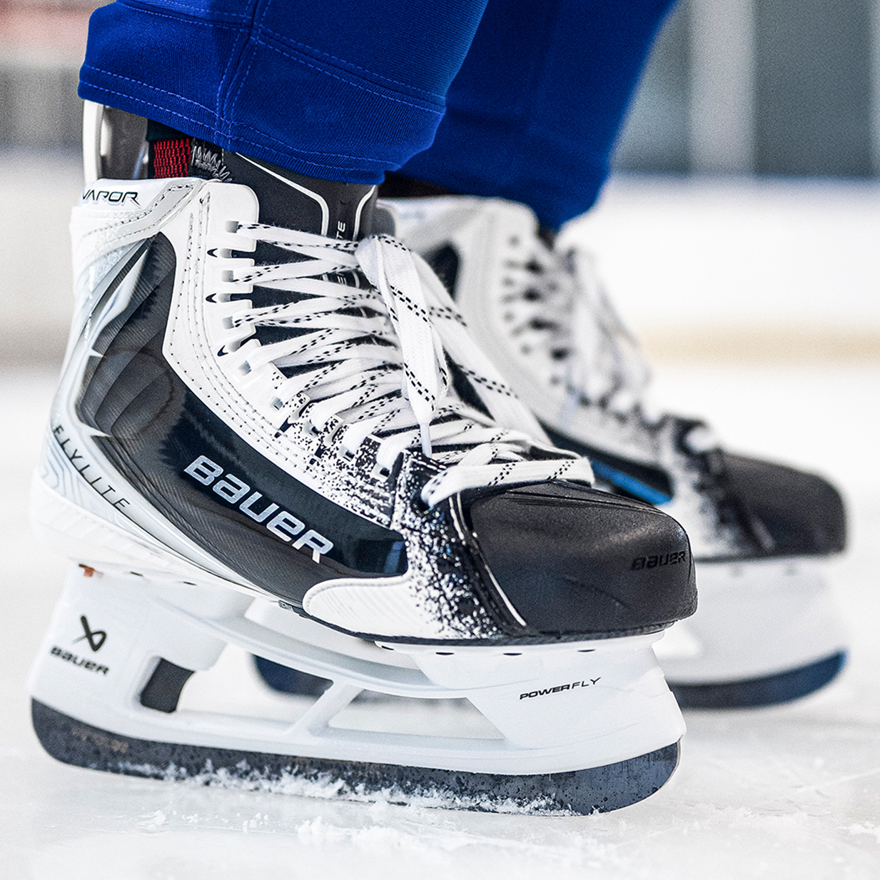 bauer-vapor-flylite-limited-edition-pattini-da-hockey-senior image 8