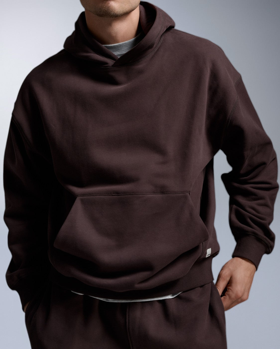 2xu-ez-oversized-organic-cotton-hoodie-felpa-unisex-marrone image 1