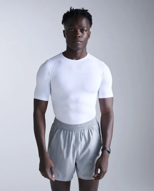 2xu-core-compression-short-sleeve-bianca image 1