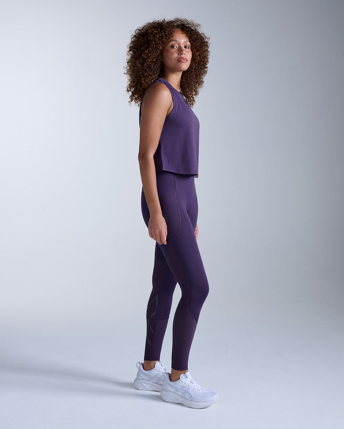 2xu-aero-mesh-crop-tank-canotta-running-donna-crop-viola image 7
