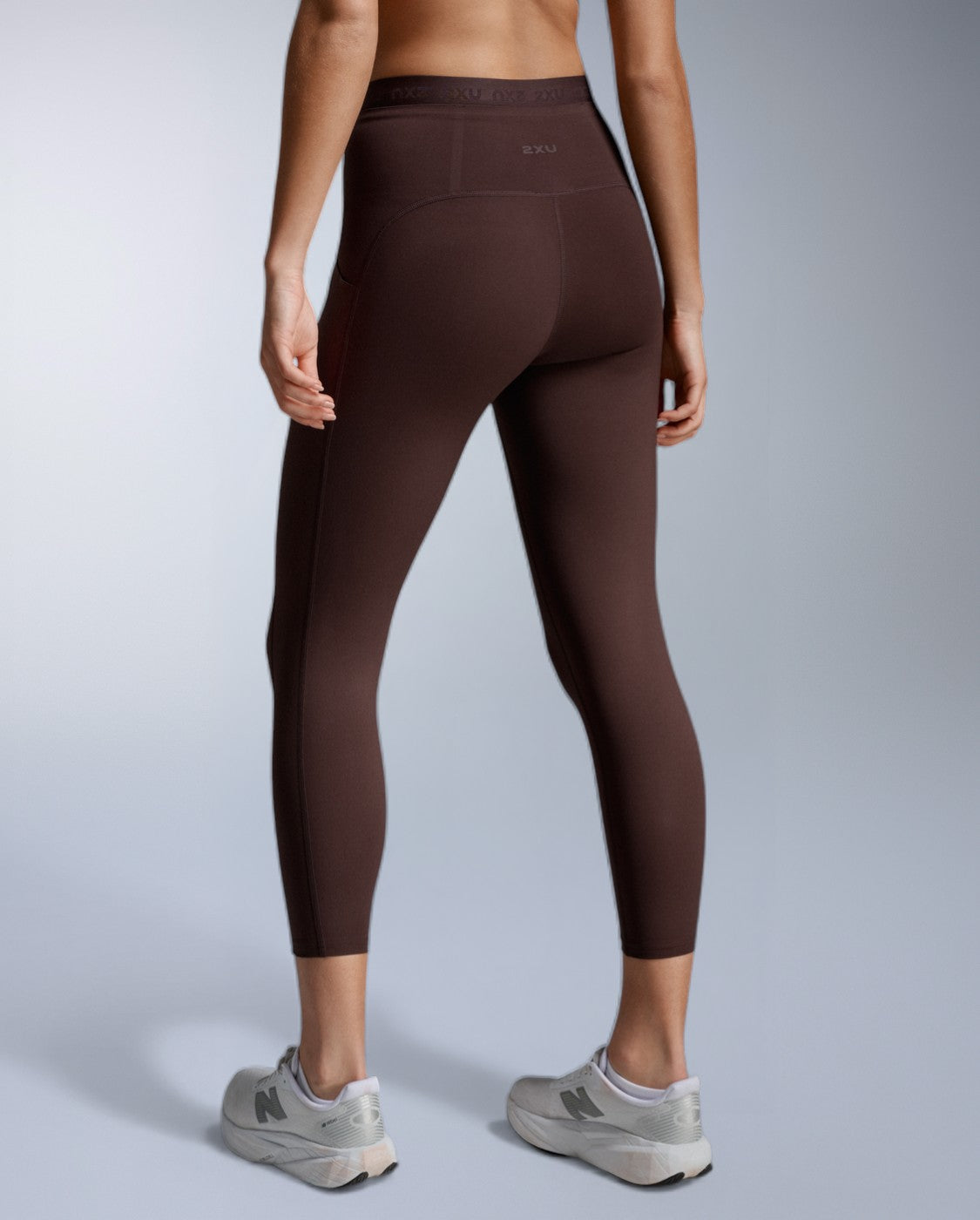 2xu-form-stash-hi-rise-compression-7-8-tights-marrone image 3